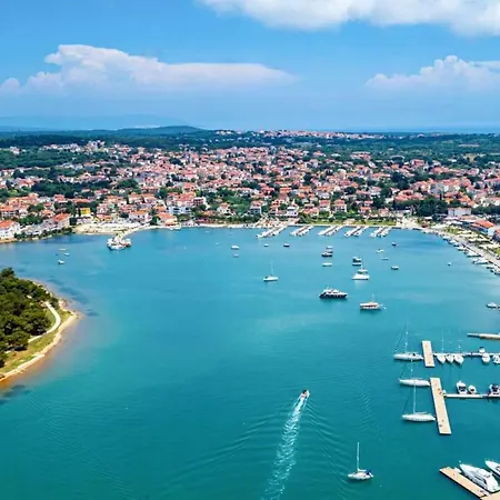 Hilde Red-3 By Interhome Apartmán *